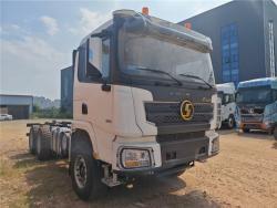 Тягач 6X4 X3000 китайский бренд (арт. 25-19083931)