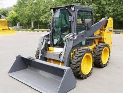 Мини-погрузчик 1.25т 74.9кВт 0.6м³ XC770K (арт. 25-19083990)