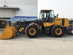 Фронтальный погрузчик 2 тонны ZL20E 0.9 м³ (арт. 25-19084139)