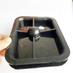 Резиновая крышка уплотнитель для трактора сельхоз (арт. 25-19085480)