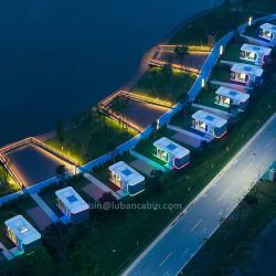 Мобильный домик с солнечными панелями и магазином (арт. 25-24110107)