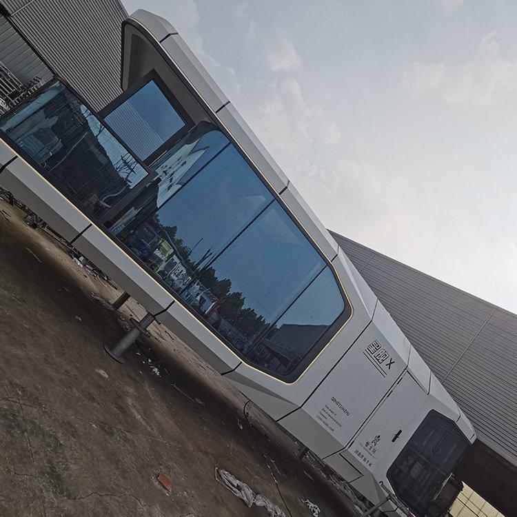 Мобильные виллы премиум-класса и капсульные дома (арт. 25-24110129)