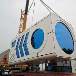 Мобильный дом Space Cabin с солнечной панелью и складом (арт. 26-1090107)