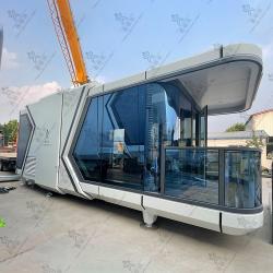 Модульный дом из контейнера 40ft с витринами (арт. 26-1090128)