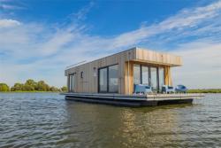 Дом-лодка модульный роскошный плавучий контейнер (арт. 26-1090167)