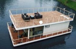 Модульный плавающий дом-контейнер с трейлером для дома (арт. 26-1090175)