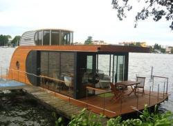 Модульный плавающий дом-контейнер с трейлером для дома (арт. 26-1090175)