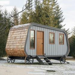 Дом-контейнер 40ft роскошный на колесах капсула (арт. 26-1090255)