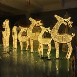 Уличная новогодняя фигура Олень с подсветкой для парка (арт. 26-1090412)