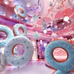 Скульптура пончик из смолы креативная для декора парка (арт. 26-1090501)