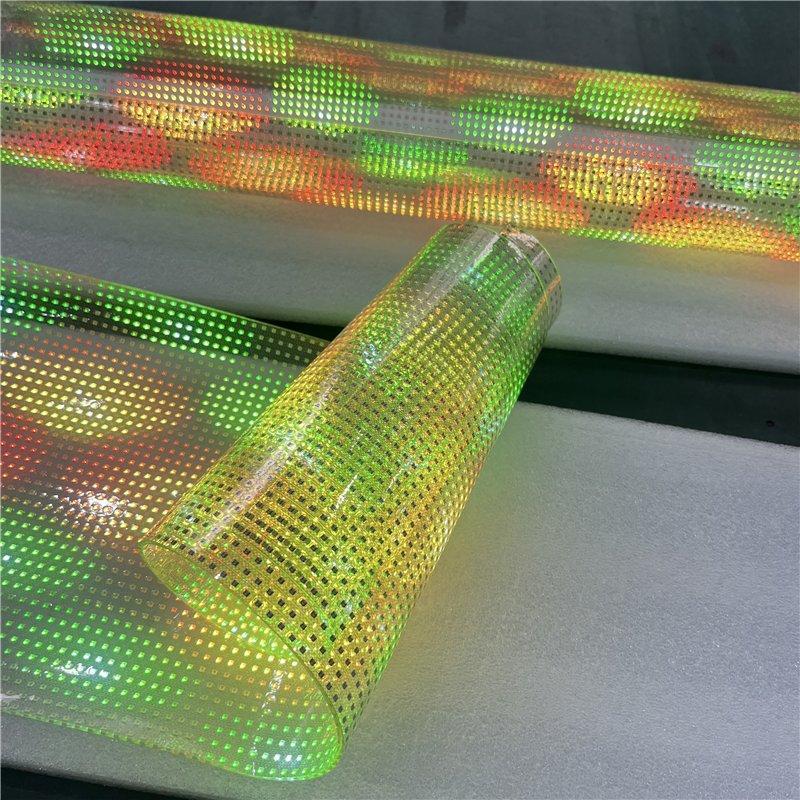 Экран LED прозрачный мягкий для окон (арт. 26-2002191)