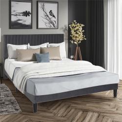 Кровать двуспальная с мягким изголовьем для дома и отеля (арт. 26-1702082)