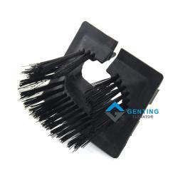 Входная часть поручня эскалатора резиновая с щеткой (арт. 26-2102080)